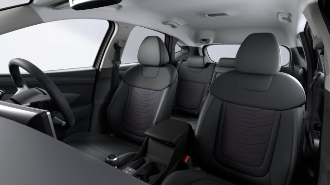 Hyundai TUCSON 1.6T Premium 5dr Petrol Estate - Image 8